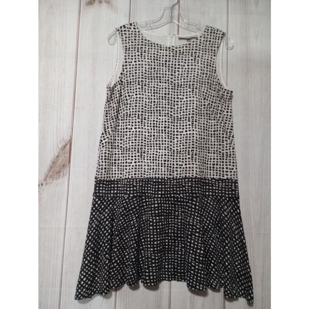 Ann Taylor LOFT‎ Dress Ladies 8 Black and White Sleeveless